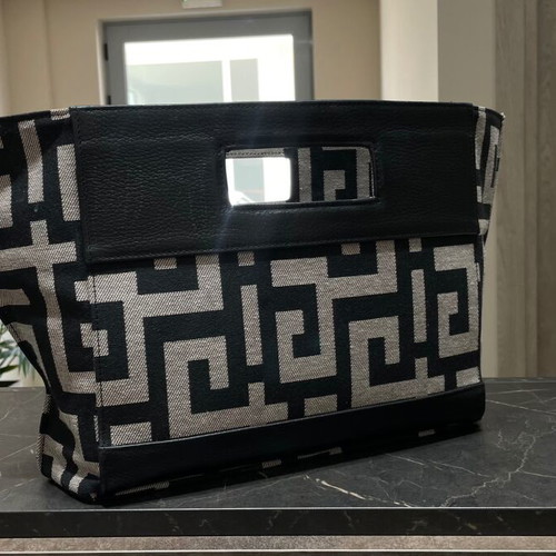 Ames handbag like new, gray and black, large capacity