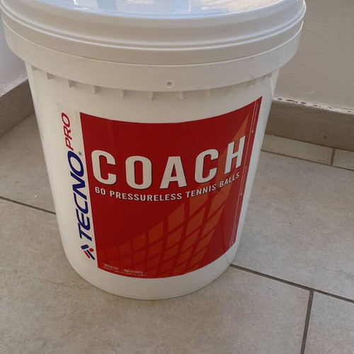 Tecno Pro Coach 60 tennis balls new