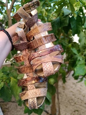 Tsakiris Mallas δερμάτινα πέδιλα gladiator μεταχειρισμένα, καφέ με animal print, νούμερο 39