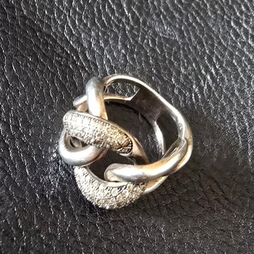 Women's silver ring like new