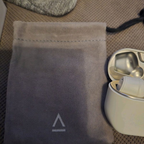 Creative Zen Air SXFI Bluetooth Earbuds new with Super X-Fi and ANC