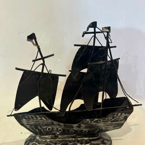 Vintage metal Norwegian sailboat used 16.5x17 cm