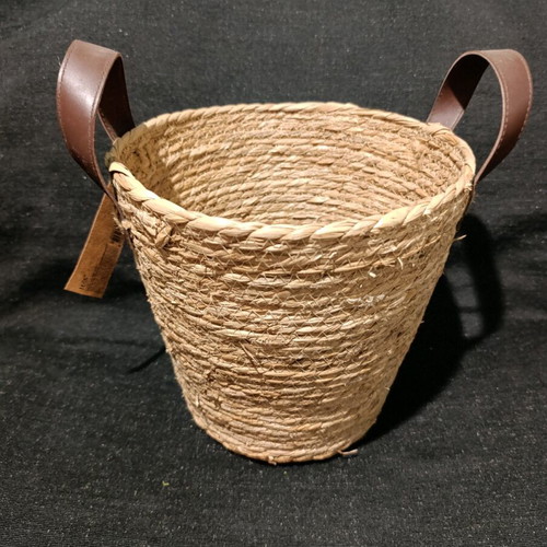 Wicker basket with leather handles like new, natural color