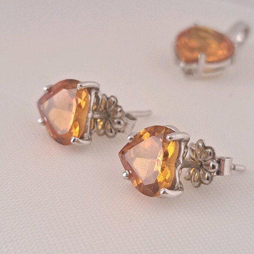 Earrings and pendant set white gold k14 with synthetic topaz heart