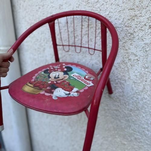 Minnie Mouse children's chair used, red metal frame