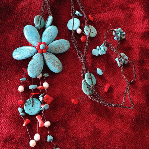 Handmade necklace with turquoise, coral and river pearls like new