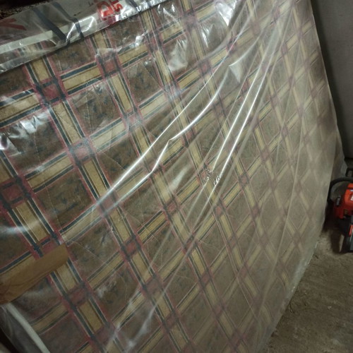 Double mattress used, dimensions 1.90 x 1.40 m