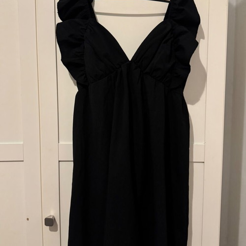 Shein mini summer dress black, new with zipper and back ties