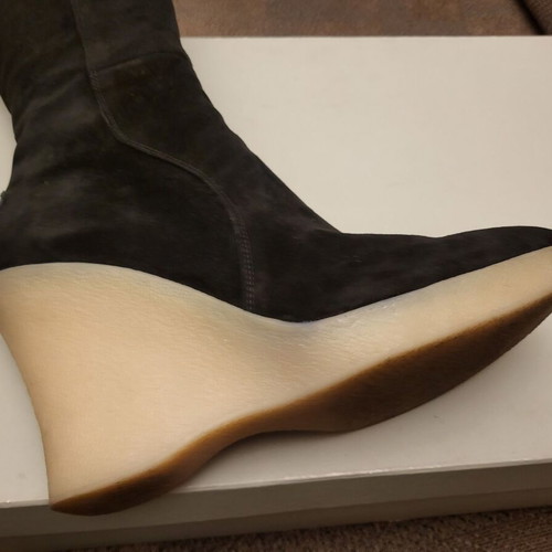 Fratelli Karida boots size 41 like new, black suede with 11-12 cm rubber heel
