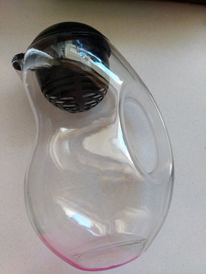 Bobble plastic jug 2000ml like new without filter