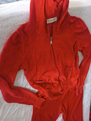 Regalinas Vintage velour tracksuit set Medium like new, red