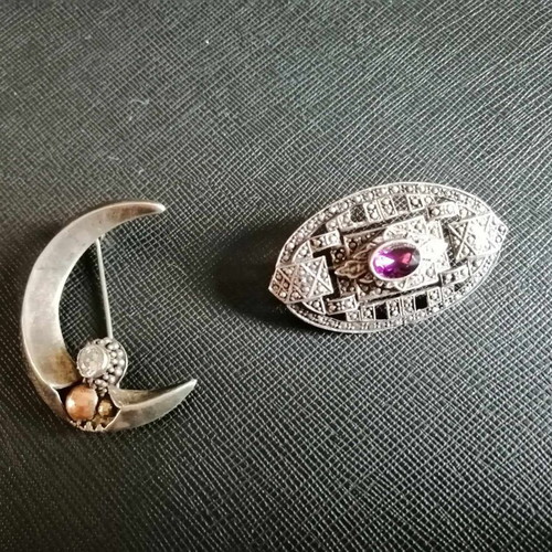 Silver pins used, set of 2 pieces 35 years old