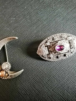 Silver pins used, set of 2 pieces 35 years old