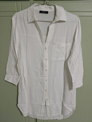Bershka white long shirt tunic with belt, new
