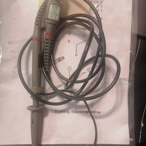 DSO138 digital oscilloscope with 2.4" TFT screen, power supply and probes