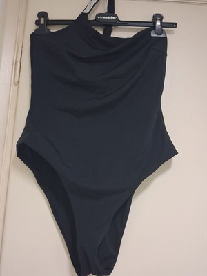 Bluepoint one-piece swimsuit used, size L, black