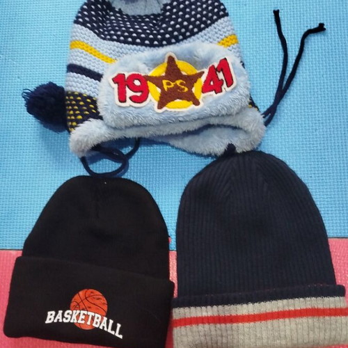 Boys' hats used, set of 3 for ages 3 to 7