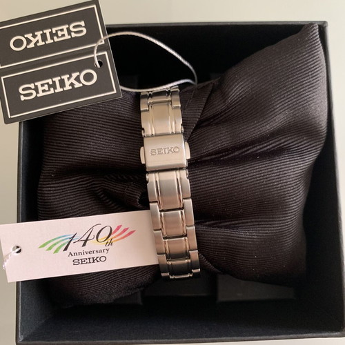 Seiko 140th Anniversary Ladies Watch like new, white and blue