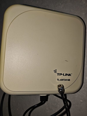 TP-Link TL-ANT2414B directional antenna, 14dBi, outdoor Wi-Fi