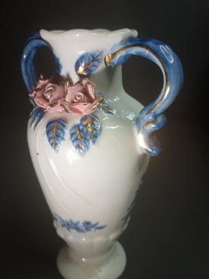 Vintage porcelain vase 1960s-70s used, 15cm with minor base wear