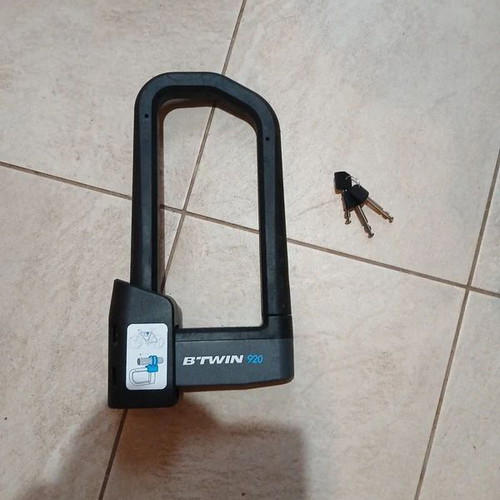Decathlon 920 Bicycle D Lock like new