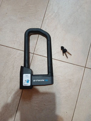 Decathlon 920 Bicycle D Lock like new