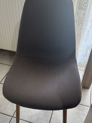 Vicko dining chairs set of 4 used, modern Scandinavian style