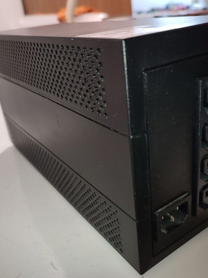 Ups Eaton 5e-650i μεταχειρισμένο, χωρίς καλώδια και μπαταρία