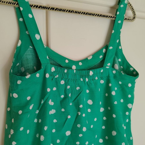 Grace & Mila green polka dot crop top large like new