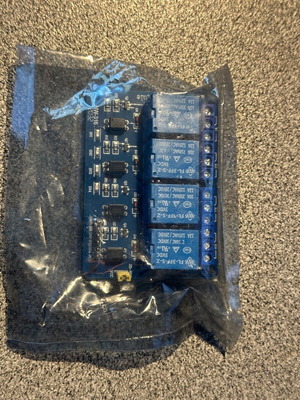 Relay module 4 channel 5V new