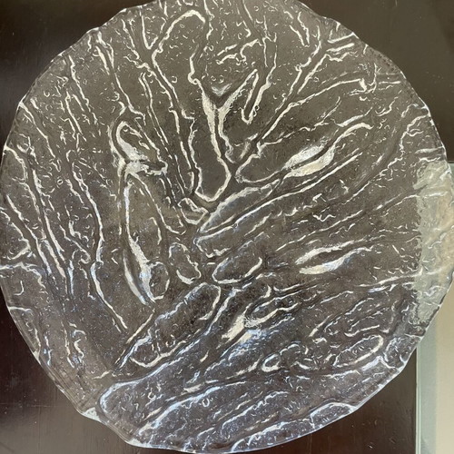 Vintage glass plates set of 6 with embossed ice pattern like new
