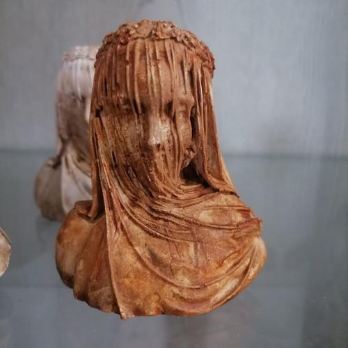 Sculptures set of 4 new, plaster and acrylic