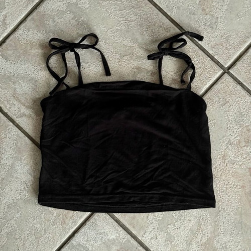 Mindyourstyle black crop top used, size S, with tie straps