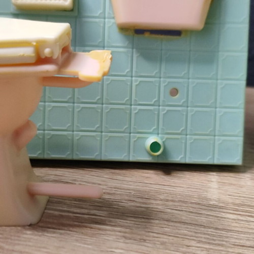 Vintage Happy Sisters bathroom furniture toy set used