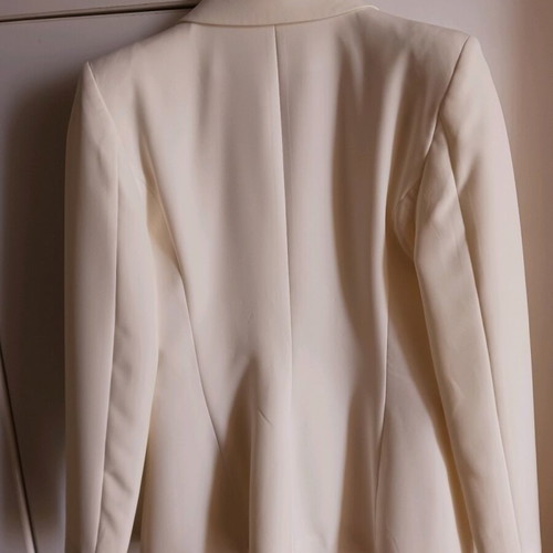 Women's cream blazer new Derpouli