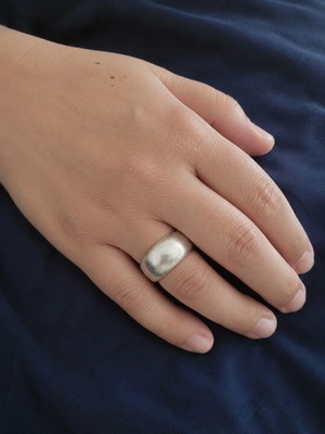 Silver ring 925 solid with matte finish new, 7 grams