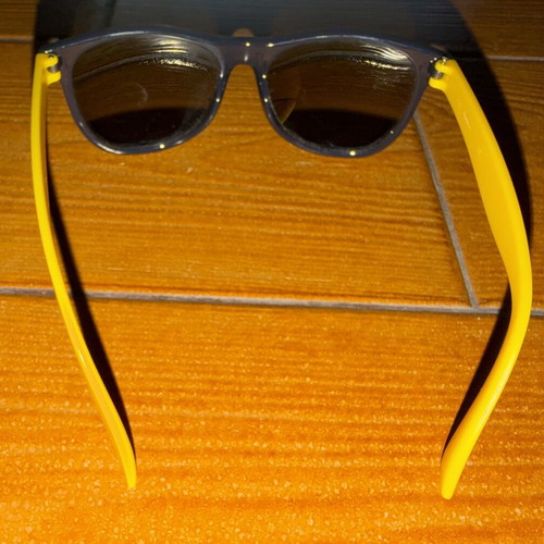 Pepe Jeans children's sunglasses used with case and cleaning cloth