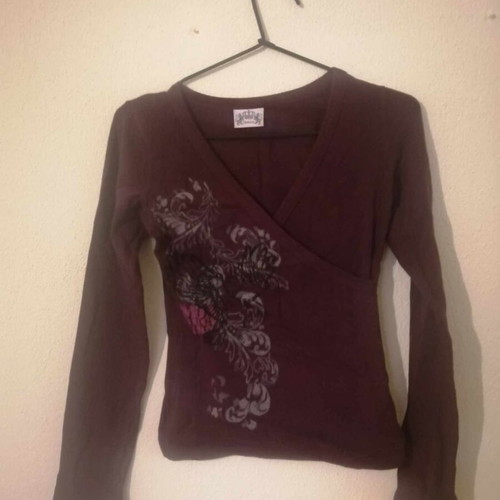 Purple long-sleeved shirt used, wrap style, size S