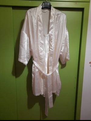 Satin bathrobe and nightgown like new