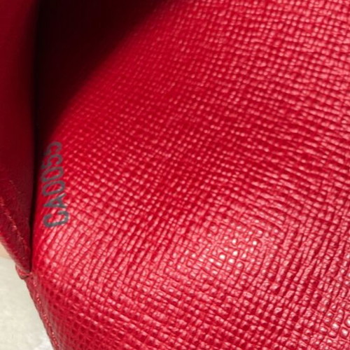 Louis Vuitton Cerises Agenda like new with broken metal support