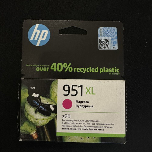 Hp 951 XL Magenta ink cartridge new