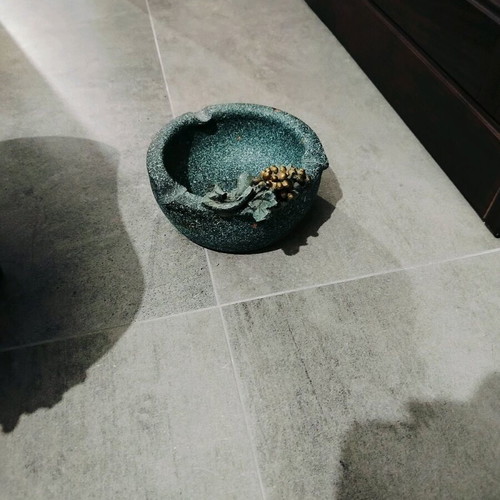 Set of vase, ashtray and fruit bowl ceramic like new