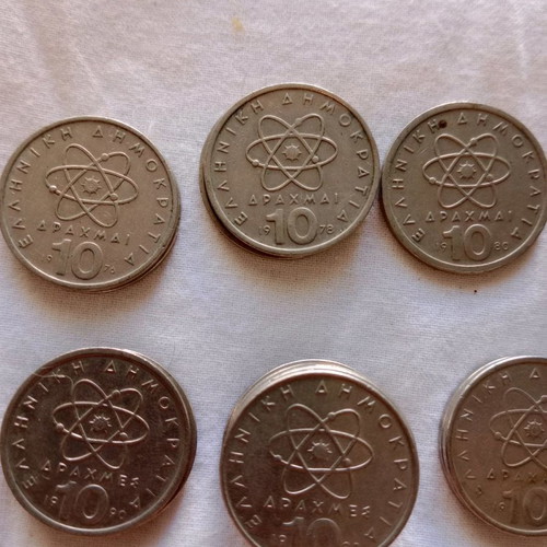 Collectible coins 31 used 10 drachma with Democritus