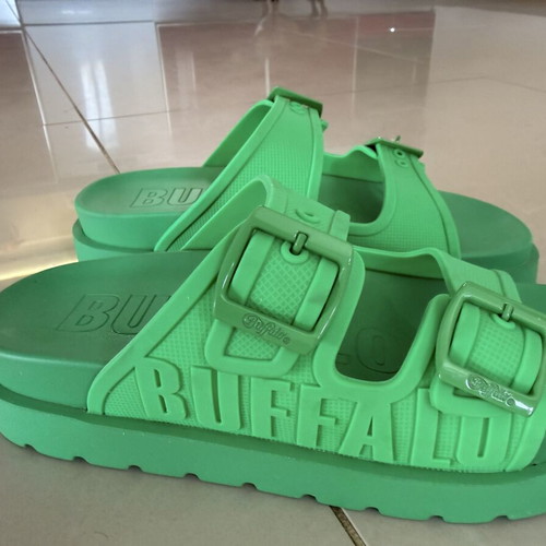 Buffalo sandals brand new size 37 green