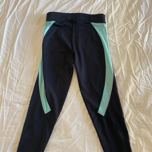 Oysho sports leggings used, black with turquoise details, XS