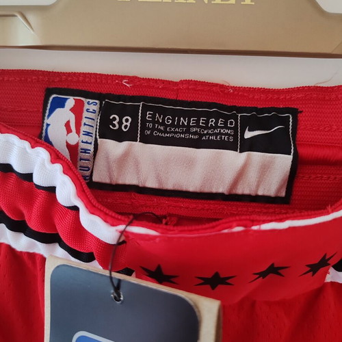 Nike NBA shorts Chicago Bulls new, size L