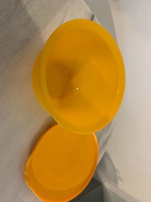 Tupperware container 1.3 liters new