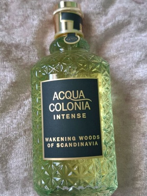 Acqua Colonia Intense Wakeing Woods of Scandinavia like new