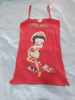 Γυναικείο κόκκινο νυχτικό Betty Boop από βισκόζη με μικρή τρύπα