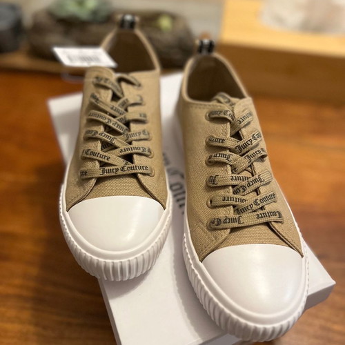 Juicy Couture shoes No 38 new, wide fit